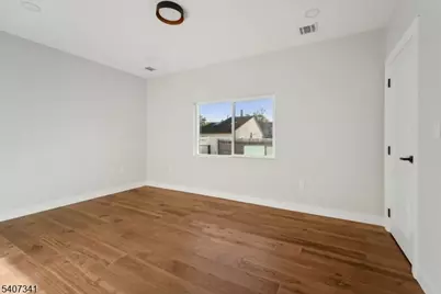 27 Sullivan Dr, Emerson, NJ 07630 - Photo 34