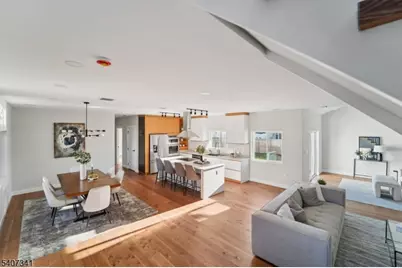 27 Sullivan Dr, Emerson, NJ 07630 - Photo 1