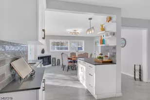 600 Plymouth Rd, Hillside, NJ 07205 - Photo 12