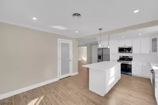 136 Georgetown, Toms River Township, NJ 08753 - Photo 14