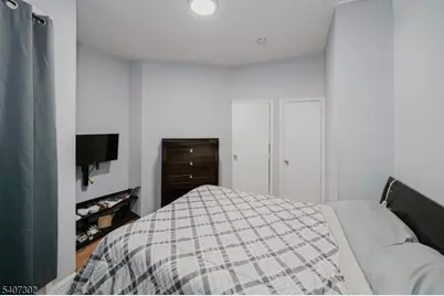 309 Summer Ave, Newark, NJ 07104 - Photo 4