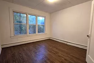 54 Stuyvesant Ave, Lyndhurst Township, NJ 07071 - Photo 8