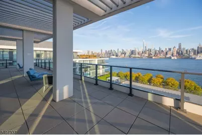 1200 Avenue At Port Imperial #705, Weehawken, NJ 07086 - Photo 44