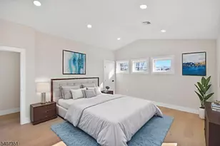 715 Stuyvesant Ave, Lyndhurst Township, NJ 07071 - Photo 22