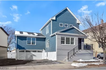 715 Stuyvesant Ave, Lyndhurst Township, NJ 07071 - Photo 1