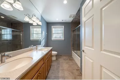 15 Ditzel Farm Ct, Scotch Plains Township, NJ 07076 - Photo 34
