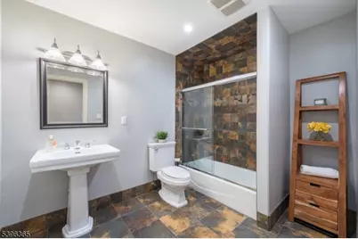 15 Ditzel Farm Ct, Scotch Plains Township, NJ 07076 - Photo 14