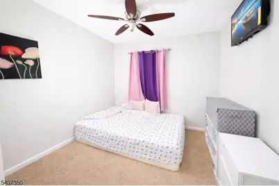 48 Holland St, Newark, NJ 07103 - Photo 6