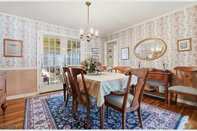 33 Yarmouth Dr, New Providence, NJ 07974 - Photo 6