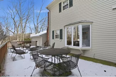 33 Yarmouth Dr, New Providence, NJ 07974 - Photo 30