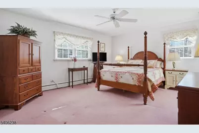 33 Yarmouth Dr, New Providence, NJ 07974 - Photo 22