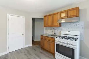 104 W High St, Somerville, NJ 08876 - Photo 10