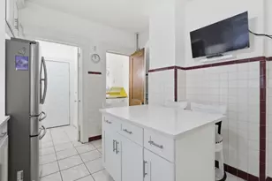 768 E 25th St, Paterson, NJ 07504 - Photo 2