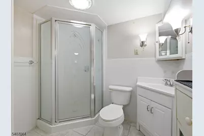 768 E 25th St, Paterson, NJ 07504 - Photo 10