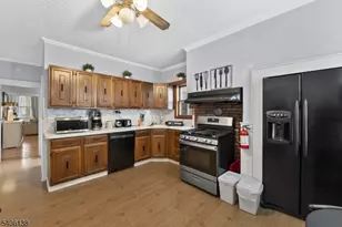 54 Riggs Pl, West Orange Township, NJ 07052 - Photo 18