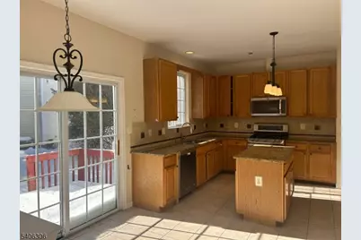 226 Winding Hill Dr, Mount Olive, NJ 07840 - Photo 4