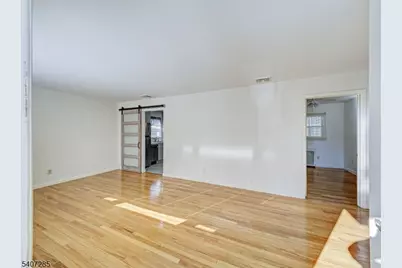 402 W Frech Ave, Manville, NJ 08835 - Photo 6