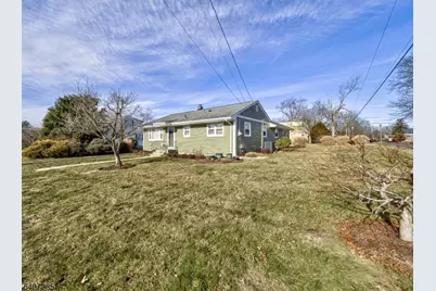 402 W Frech Ave, Manville, NJ 08835 - Photo 38