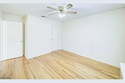 402 W Frech Ave, Manville, NJ 08835 - Photo 14