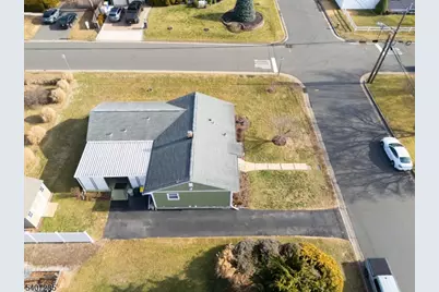 402 W Frech Ave, Manville, NJ 08835 - Photo 36