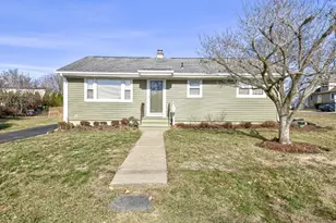 402 W Frech Ave, Manville, NJ 08835 - Photo 1