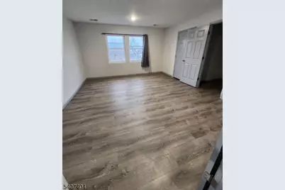 296 Chadwick Ave, Newark, NJ 07112 - Photo 8