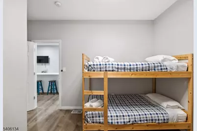 396 14th Ave, Irvington, NJ 07111 - Photo 14