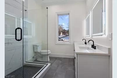 17 Penwood Rd, Livingston, NJ 07039 - Photo 32