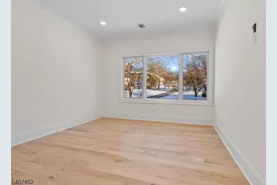 17 Penwood Rd, Livingston, NJ 07039 - Photo 12