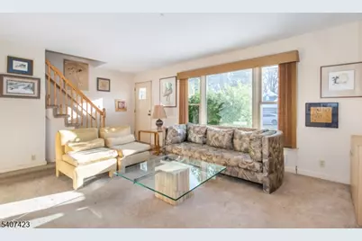 272 Old Tote Rd, Mountainside, NJ 07092 - Photo 2