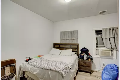 756 S 10th St, Newark, NJ 07108 - Photo 18