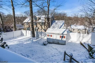 9 Corsica Rd, Hopatcong, NJ 07843 - Photo 26