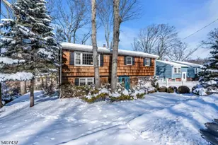 9 Corsica Rd, Hopatcong, NJ 07843 - Photo 2