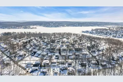 9 Corsica Rd, Hopatcong, NJ 07843 - Photo 1