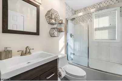 29 Grandview Dr, Woodland Park, NJ 07424 - Photo 10