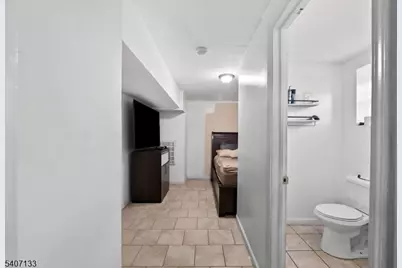 110-Pt112 Redwood Ave, Paterson, NJ 07522 - Photo 30