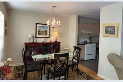37 Chanda Ct, Clifton, NJ 07012 - Photo 4
