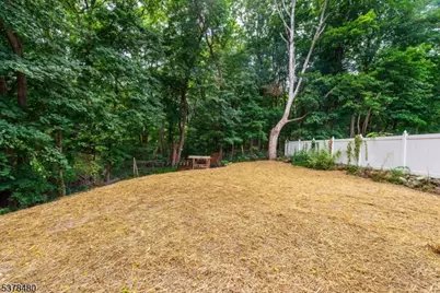 10 Passaic Ave, Ogdensburg, NJ 07439 - Photo 4