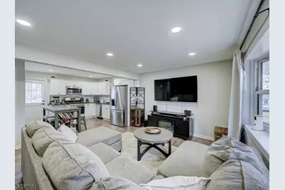 1140 Saint John St, Manville, NJ 08835 - Photo 4