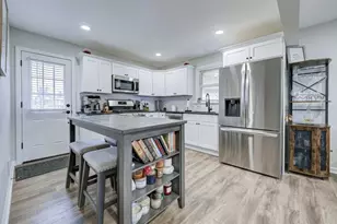 1140 St John St, Manville, NJ 08835 - Photo 8