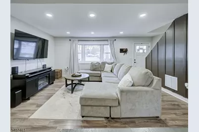 1140 Saint John St, Manville, NJ 08835 - Photo 2