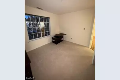 56 Village Dr, Morris Township, NJ 07960 - Photo 4