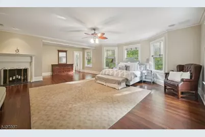 40 Highland Ave, Millburn, NJ 07078 - Photo 18