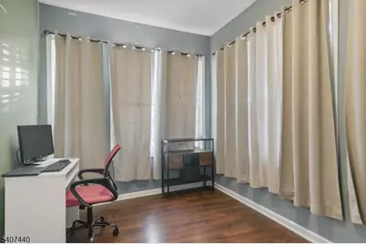 105 Huntington Ter, Newark, NJ 07112 - Photo 14