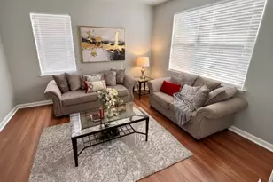 4 Cobblers Cir, Franklin Township, NJ 08823 - Photo 4