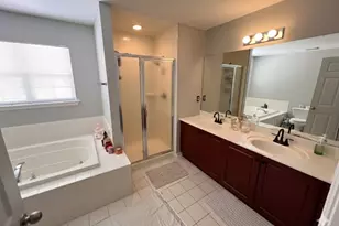 4 Cobblers Cir, Franklin Township, NJ 08823 - Photo 18