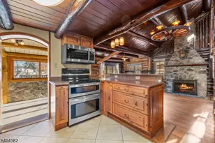 7 MacDonald Rd, West Milford, NJ 07421 - Photo 8