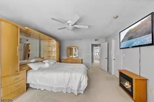 99 Woodmere Dr, Sayreville Boro, NJ 08859 - Photo 26