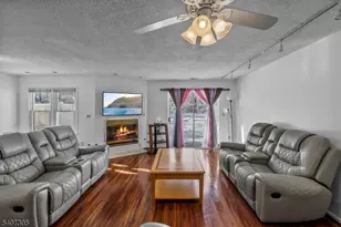 99 Woodmere Dr, Sayreville Boro, NJ 08859 - Photo 6