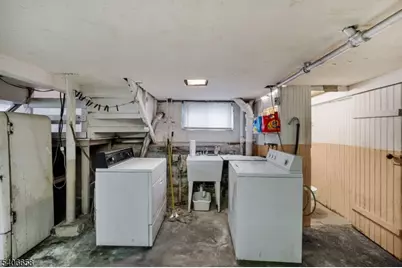 252 Duane St, Orange, NJ 07050 - Photo 30